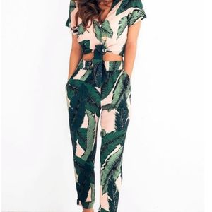 NWOT HIGH WAIST FLORAL PANTS & CROP TOP
